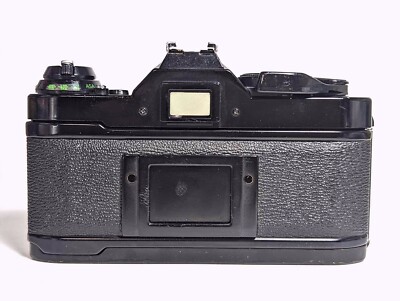 【完動品】Canon AE-1 PROGRAM + FD 50mm F1.8 EXC+5］Canon AE-1 Program 35mm SLR Black Body + New FD NFD