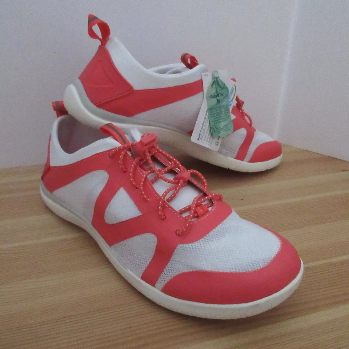 Best water shoes clearance for walking on coral
