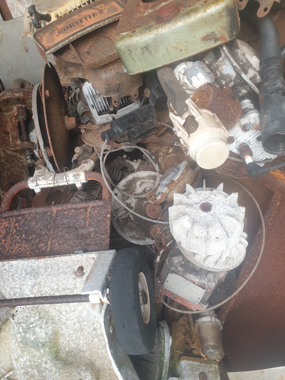 A Victa lawn mower parts 160 craftsman utility mk1 mk2 PLEASE CONTACT