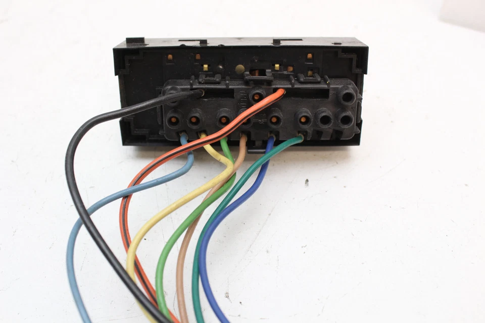 88 89 90 91 92 93 Cadillac Fleetwood DeVille Left Driver Seat Adjuster 20731009 - Imagem 2 de 2