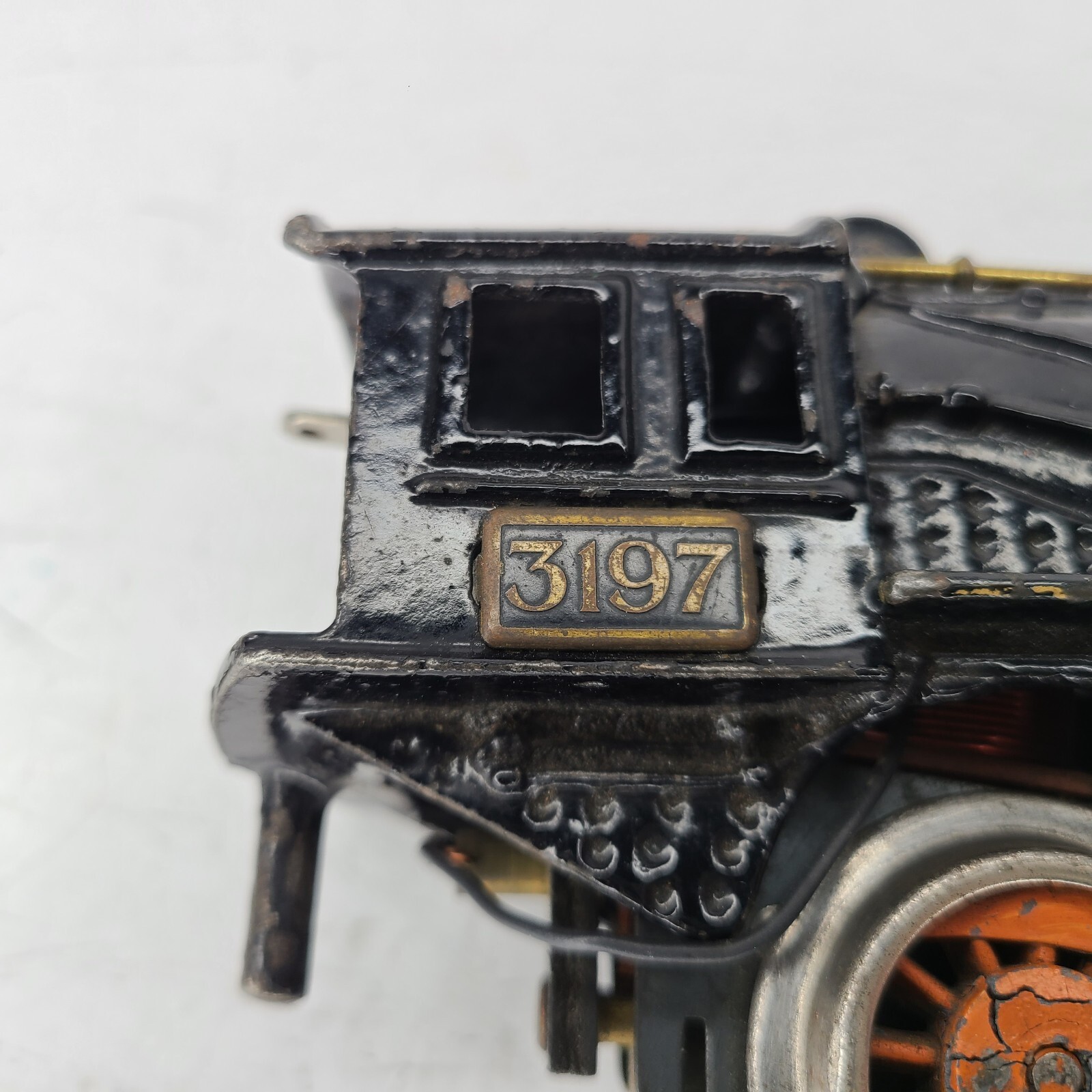 Picture 13 of 24
