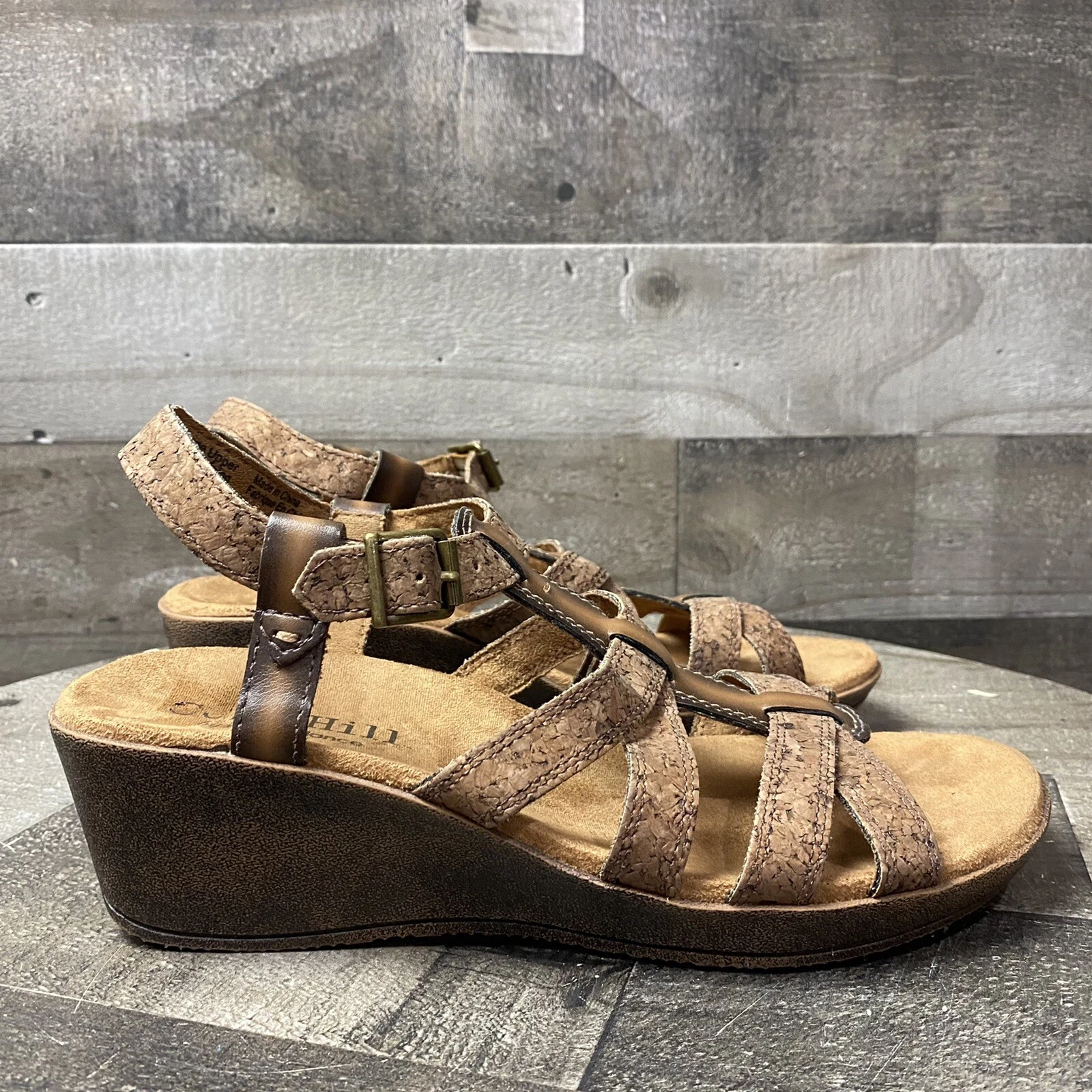 COBB HILL By New Balance sandali con cinturino pelle marrone accento bottoni donna 6 5