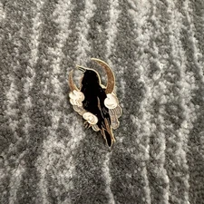 Enamel Pin Crow Black Bird Brooch Lapel Crescent Moon Clouds Backpack Hat New