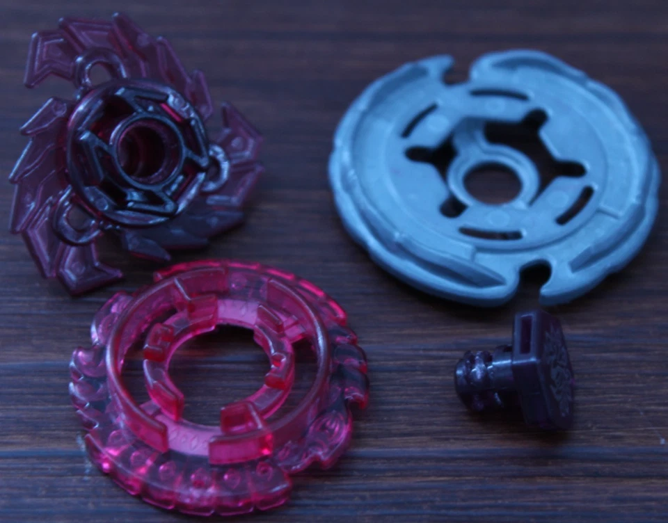 Beyblade Metal Fight Takara Tomy Killer Beafowl / Evil Befall UW145EWD B-100 - Изображение 3 из 3