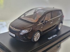 Motorart Opel Zafira Tourer Model Car 1:43 Dark mahogany metallic