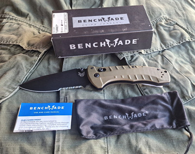 Benchmade Turret 980SBK Taschenmesser S30V Drop-Point glatt/gezackt Oliv/Schw