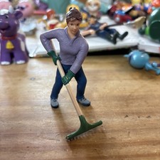 Schleich Farmers Wife Figure 13452 Woman with Rake RARE RETIRED Riding stables