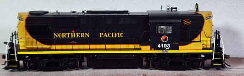 Rapido 31584 Burlington Northern RR ALCO RS-11 Diesel 4193 DC/DCC & LokSound HO | Zustand: New