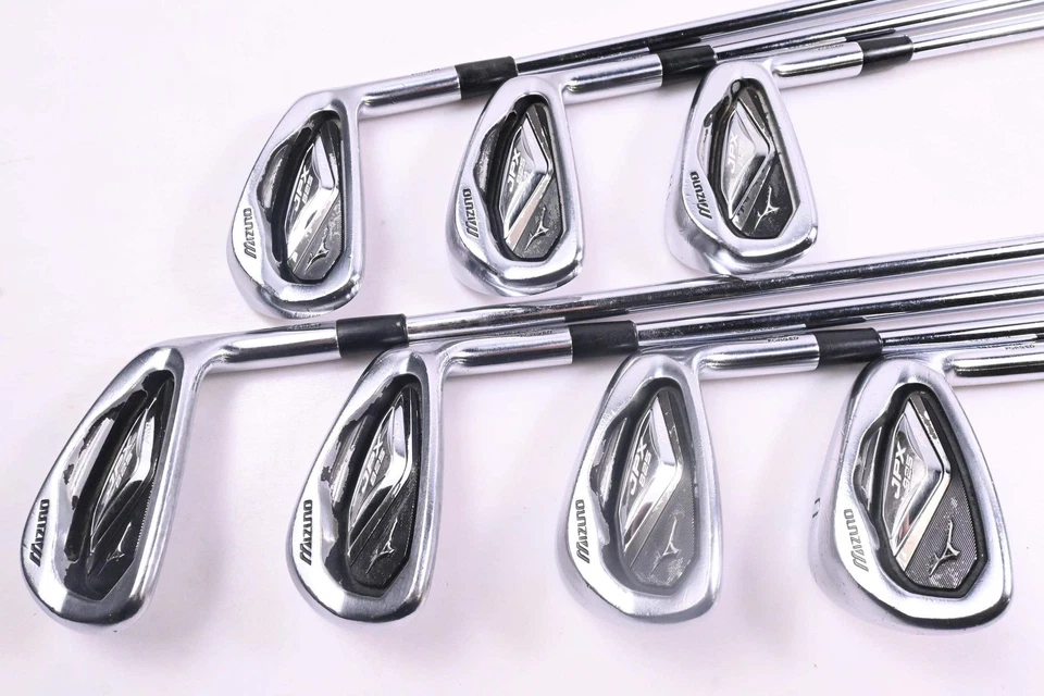 Mizuno JPX 825 Pro Irons / 4-PW / Regular Flex Dynalite Gold XP R300 Shafts - Image 2 of 4