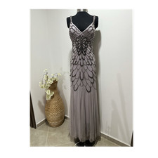 Adrianna Papell Light Gray Tulle Beaded Sleeveless V-Neck Long Formal Gown Sz 10
