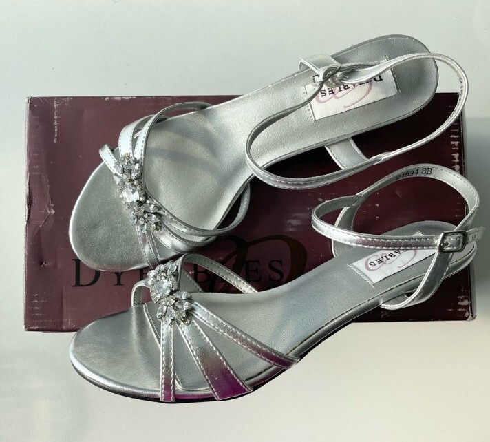 DYEABLES- PENELOPE Silver ANKLE buckle/Kitten Heels-8 (US)
