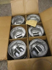 Mack Truck 6 NEW Silvolite Std Pistons & Pins EN401 EN402 Engines Piston DUALOY