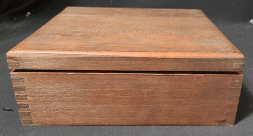 Monopoly Tommy Bahama 20th Anniversary Edition Wooden Box USAopoly Board Game - Picture 4 of 9