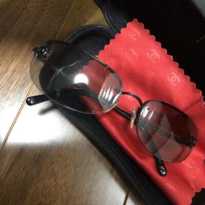 CHANEL シャネル　サングラス 4099 ブラック ココマーク Chanel 4099 Sunglasses Side CoCo Mark Black Lens Ladies Made