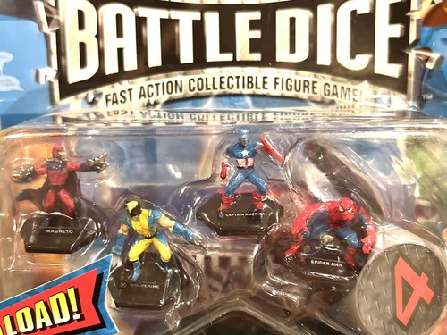 Marvel Heroes BATTLE DICE Figure Game Starter Set Playmates Woverine Spiderman + - Picture 2 of 6