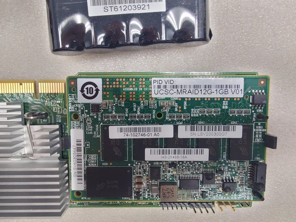 Cisco UCSC-MRAID12G-1GB 12Gb/s SAS RAID Controller 74-12862-01 - Image 3 of 4