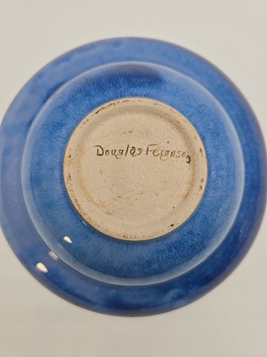 VTG Pigeon Forge Douglas Ferguson 10" Blue Bowl Signed Art Pottery Unique Rim - Picture 9 of 10