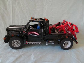 Lego Pick-Up Tow Truck 9395 Technic Car Toy 100% Complete Set 954 Pieces no Box