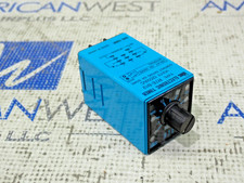 IDEC RTE-B12 Electronic Timer 120 VAC 11 Pin