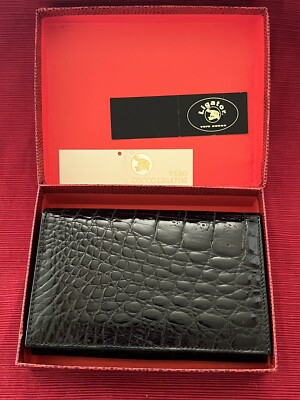 Auth VERO COCCO LIGATOR- Ladies Black Patent Leather Wallet