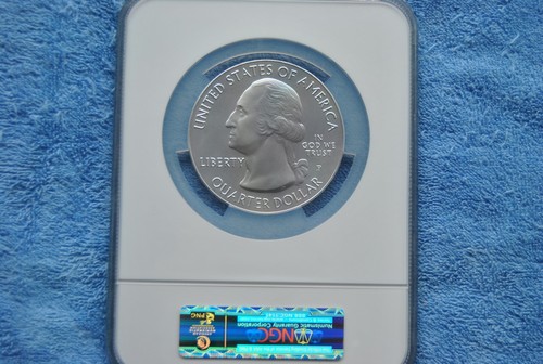 2010 America the Beautiful 5 oz., NGC, Hot Springs, SP69, Early Releases - Picture 2 of 2