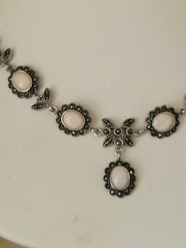 Edwardian/Victorian Style Sterling/Marcasite/ Angel Skin Coral Station Necklace - Picture 10 of 12