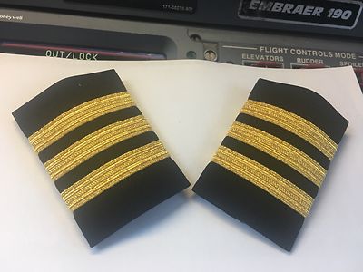 AIRLINES 1st OFFICER EPAULETS SLIDERS 3 BARS ON BLACK by WORLD PILOT SUPPLIES