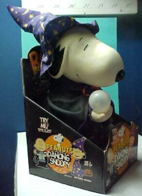 激レア！ スヌーピー ダンスウィッチ ハロウィンルーシー フィギュア 90年代 Peanuts Halloween DANCING Animated Musical Snoopy Wizard Doll