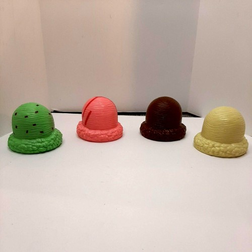 Melissa & Doug ICE CREAM CONE Play Set w/ Scoop Cones Box Magnet Wooden - Picture 7 of 14