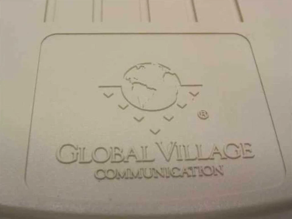 Global Village A824 Tele Port 56 Fax/Modem 9294 - No Power Cable - Image 3 of 4
