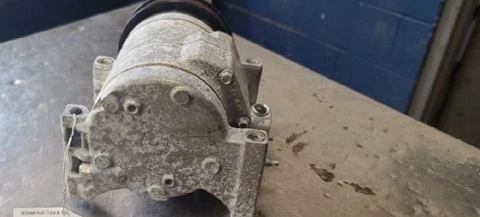 Jeep Grand Cherokee 2017 compresor de aire acondicionado Foto 4 de 4