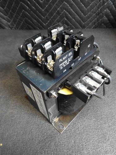 SQUARE D 9070TF500D1 Industrial Control Transformer - 500VA - Picture 4 of 7