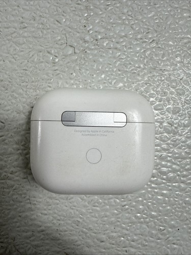 Original Apple AirPods 3rd Generation with Lightning Charging Case - 第 8/8 張圖片
