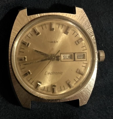 Timex ELECTRONIC Day-Date Watch Head Silver Dial For PARTS NOT WORKING