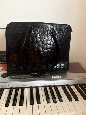 Furla Echtleder Geprägte Tasche Krokolederimität Schwarz