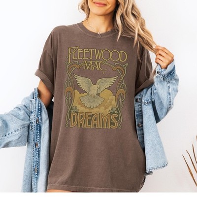 Vintage Fleetwood Mac Dreams T-Shirt, Retro 70s Rock Band Graphic Tee Classic