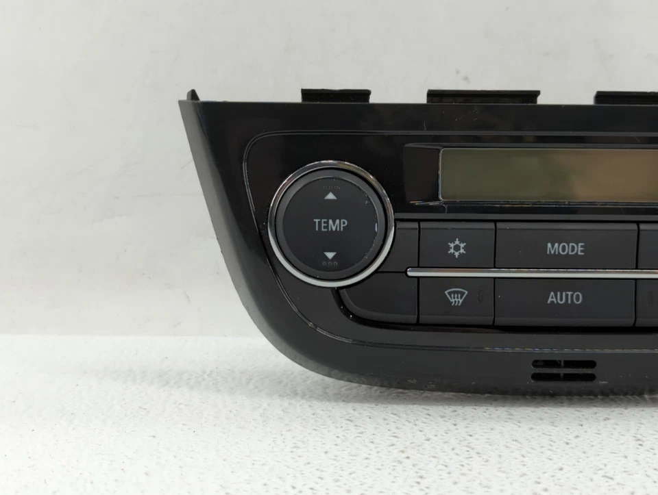 Mitsubishi Mirage 1997-2002 calefacción climatización temperatura fabricante original KWB0M Foto 3 de 4