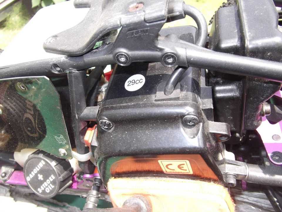 HPI Baja 5B 29cc 1/5 Scale Gas Powered RC Buggy Free Shipping From Japan - Image 4 of 4