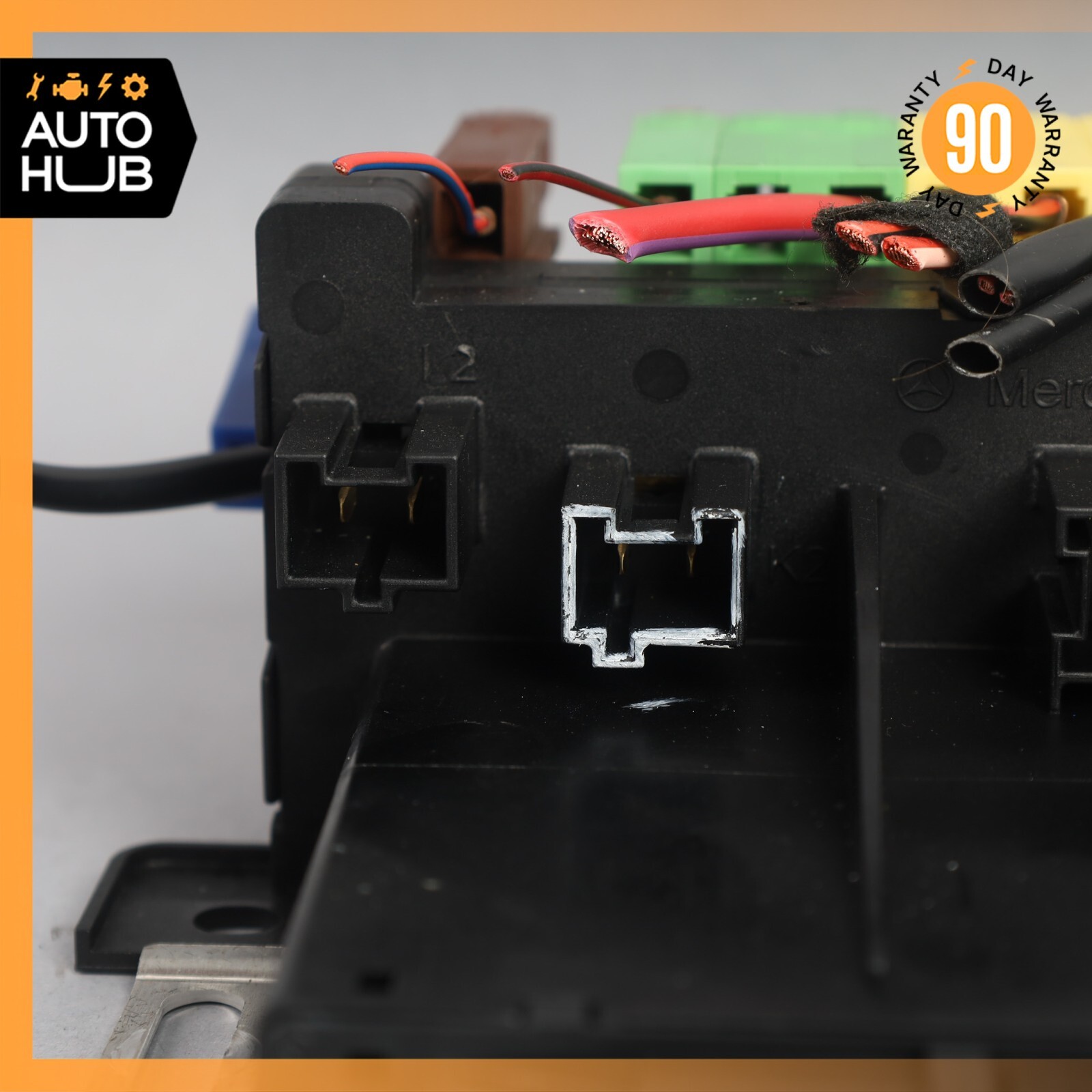 03-12 Mercedes R230 SL500 SL55 AMG SL550 Rear SAM Fuse Box Relay Module OEM