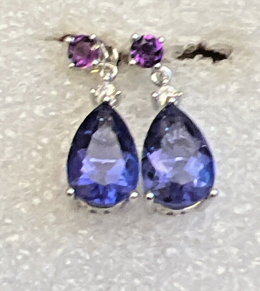 Pendientes colgantes de fluorita, amatista y circón blanco cambio de color rodio sobre plata Foto 2 de 4