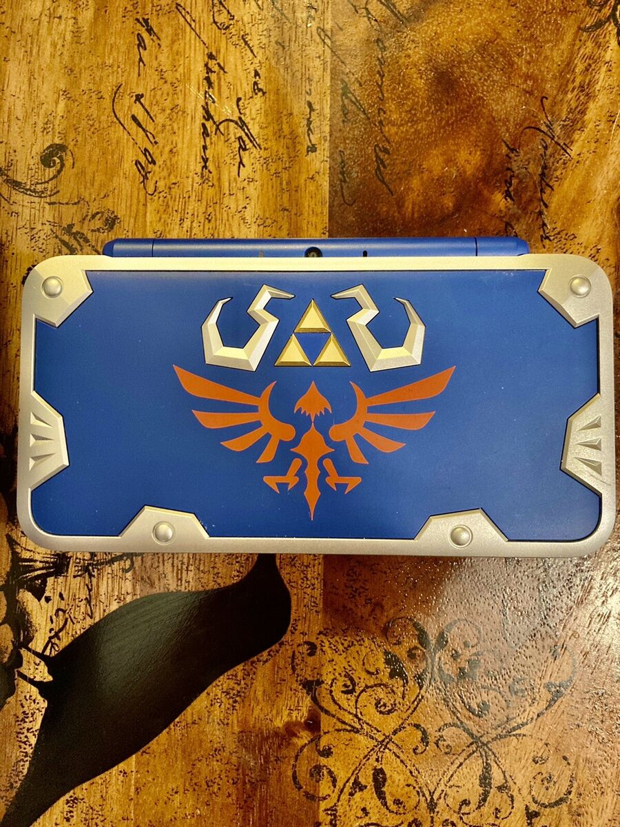 New Nintendo 2DS XL Hylian Shield Edition | eBay New Nintendo 2DS XL Hylian Shield Edition | eBay