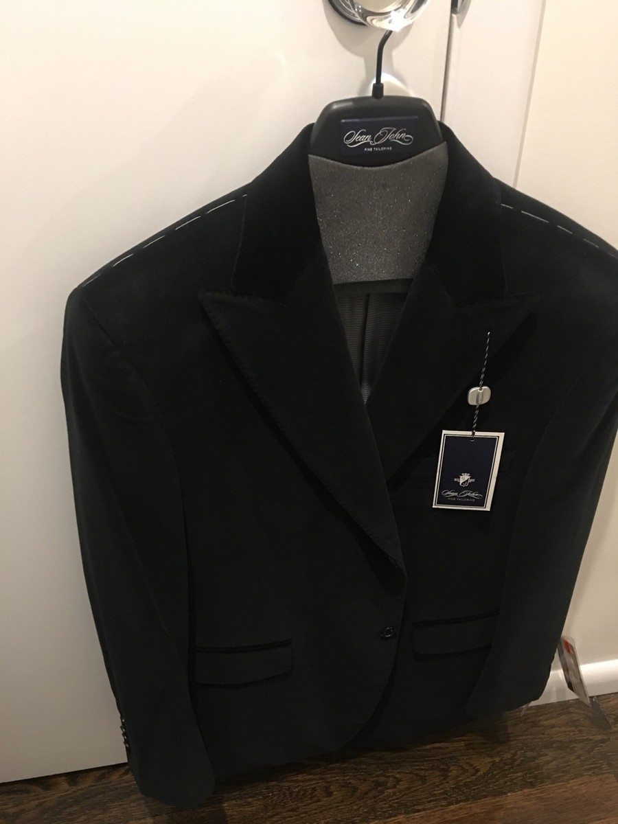 New With Tags Black Velvet Sean John Jacket Size: 42 Short New With Tags Black Velvet Sean John Jacket Size: 42 Short