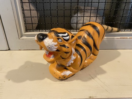 1960er Jahre Vintage Aufzieh großer TIGER AUF RÄDERN mechanisches Spielzeug HONGKONG Windup - Bild 9 von 11