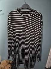 SheIn Size L Large Black Stripe Long Sleeve Knee Length Stretch Dress (125/109/v