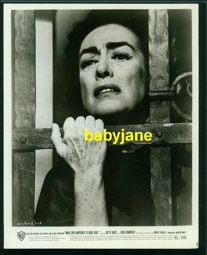 JOAN CRAWFORD VINTAGE 8x10 PHOTO 1962 WHAT EVER HAPPENED TO BABY JANE? - Picture 1 of 1