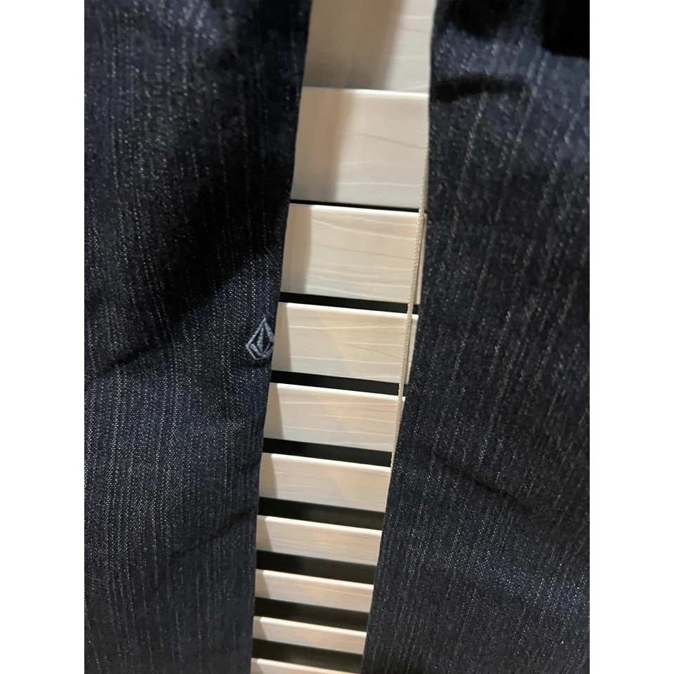 Volcom Solver Modern Straight Mens Jeans -NWT  Size 40x33 - Image 4 of 4