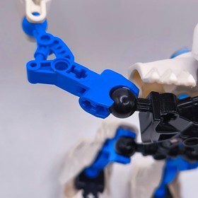 LEGO HERO FACTORY 7164 100% COMPLETE (ONE PIECE IS BROKEN)