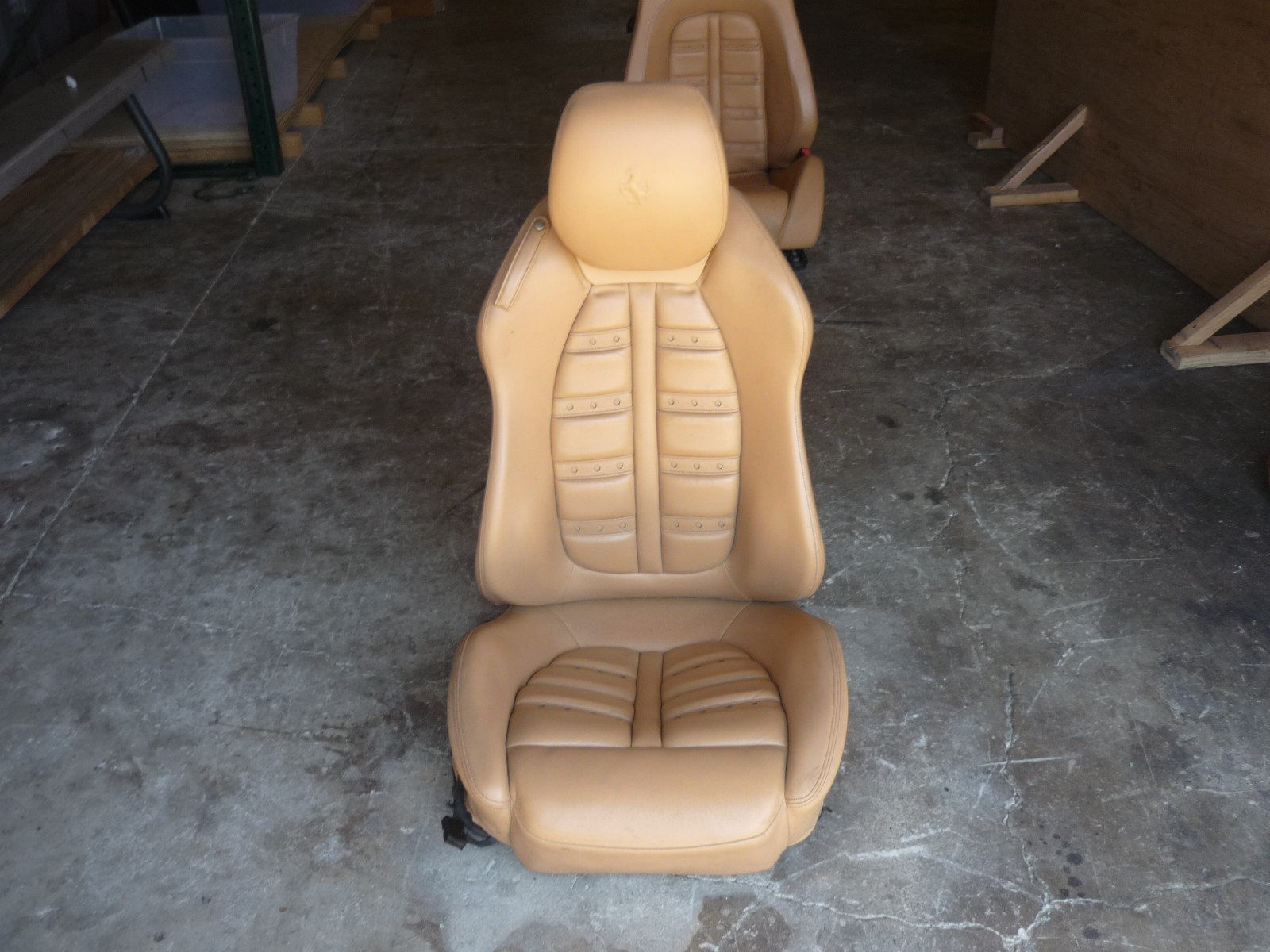Ferrari California - RH Passenger Seat /Daytona