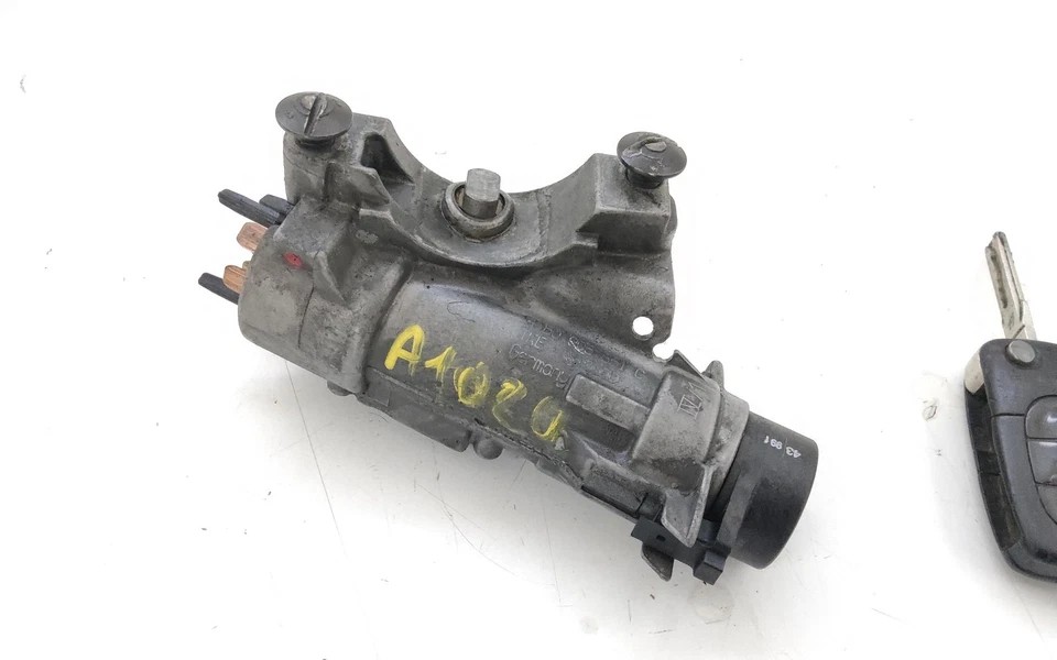 BLOCCHETTO ACCENSIONE PER AUDI A6 Avant Serie C5 (4B5) 4B0905851C (97>04) - Immagine 2 di 4