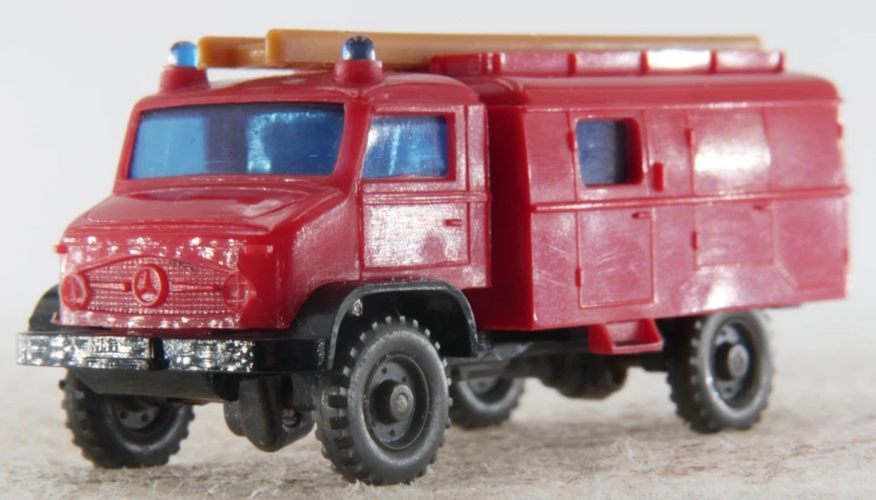 Wiking 1:87 LKW A.S.S Unimog Allradlöschfahrzeug Feuerwehr CS 1050/1B GK 601/1A